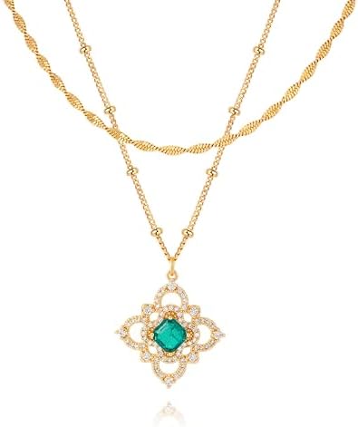 Fettero Layered Gold Necklaces